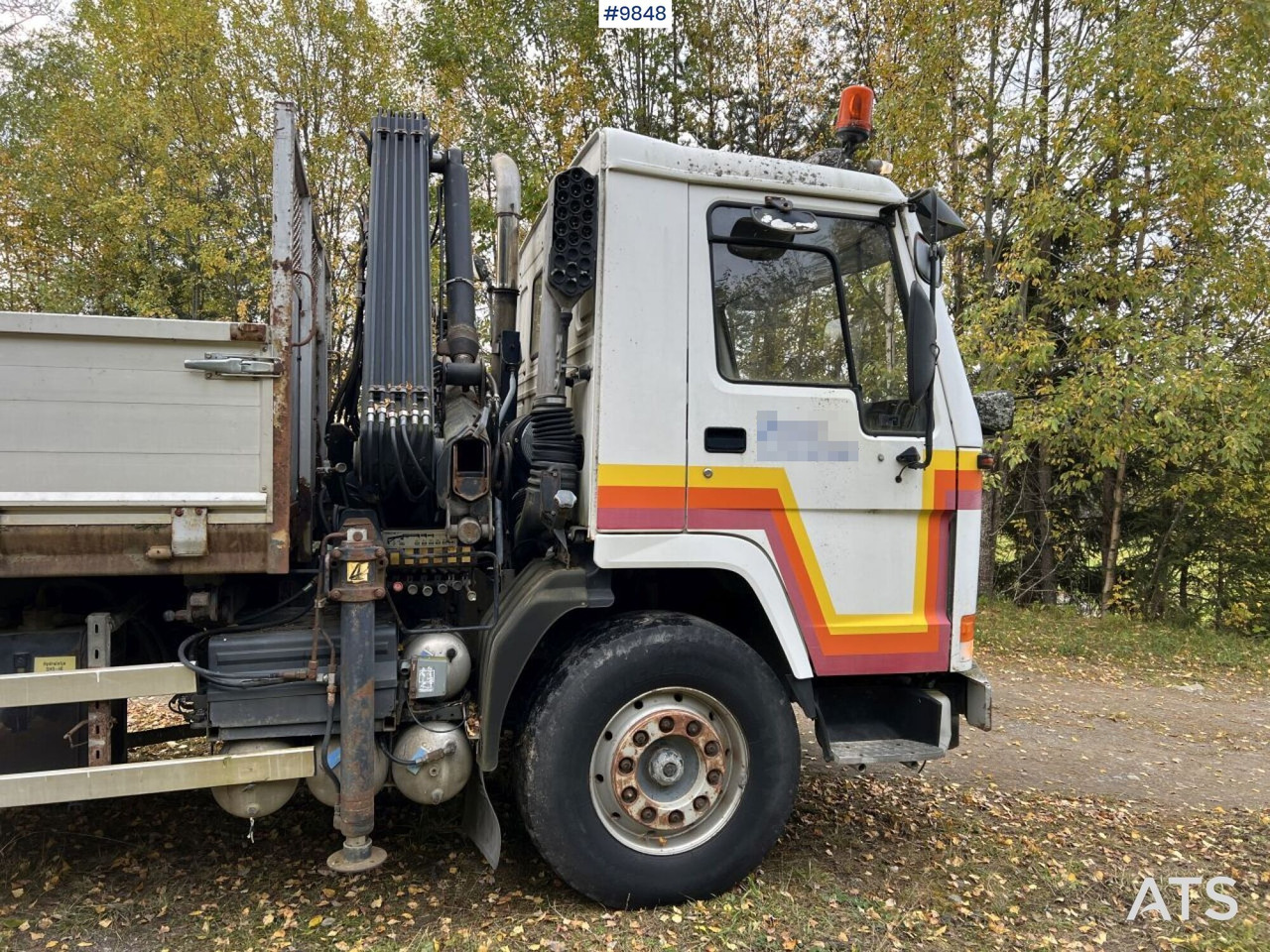 VOLVO FL7 4X2 Crane truck/Dump truck with Hiab071 crane - Самосвал, Автоманипулятор: фото 4 VOLVO FL7 4X2 Crane truck/Dump truck with Hiab071 crane - Самосвал, Автоманипулятор: фото 4
