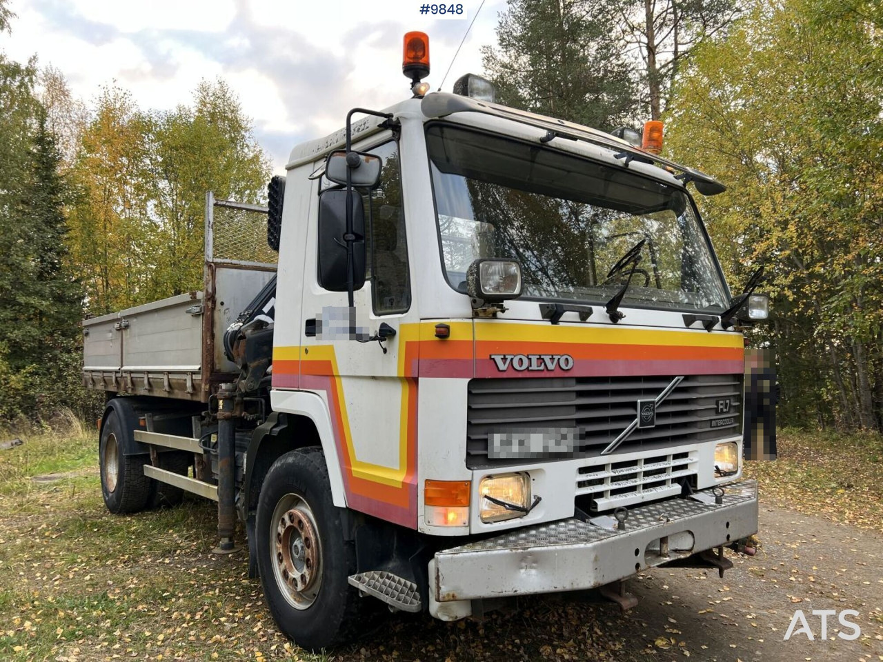 VOLVO FL7 4X2 Crane truck/Dump truck with Hiab071 crane - Самосвал, Автоманипулятор: фото 2 VOLVO FL7 4X2 Crane truck/Dump truck with Hiab071 crane - Самосвал, Автоманипулятор: фото 2