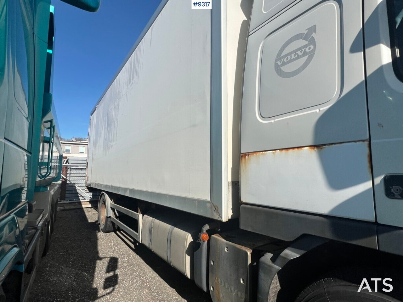 VOLVO FM-340 4X2 Box Truck - Грузовик с закрытым кузовом: фото 4 VOLVO FM-340 4X2 Box Truck - Грузовик с закрытым кузовом: фото 4