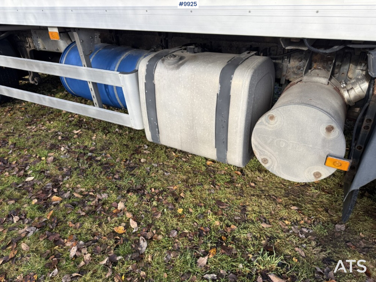 Грузовик с закрытым кузовом, Дом на колесах Volvo FM9 4X2 Recreational Vehicle (RV): фото 50 Грузовик с закрытым кузовом, Дом на колесах Volvo FM9 4X2 Recreational Vehicle (RV): фото 50