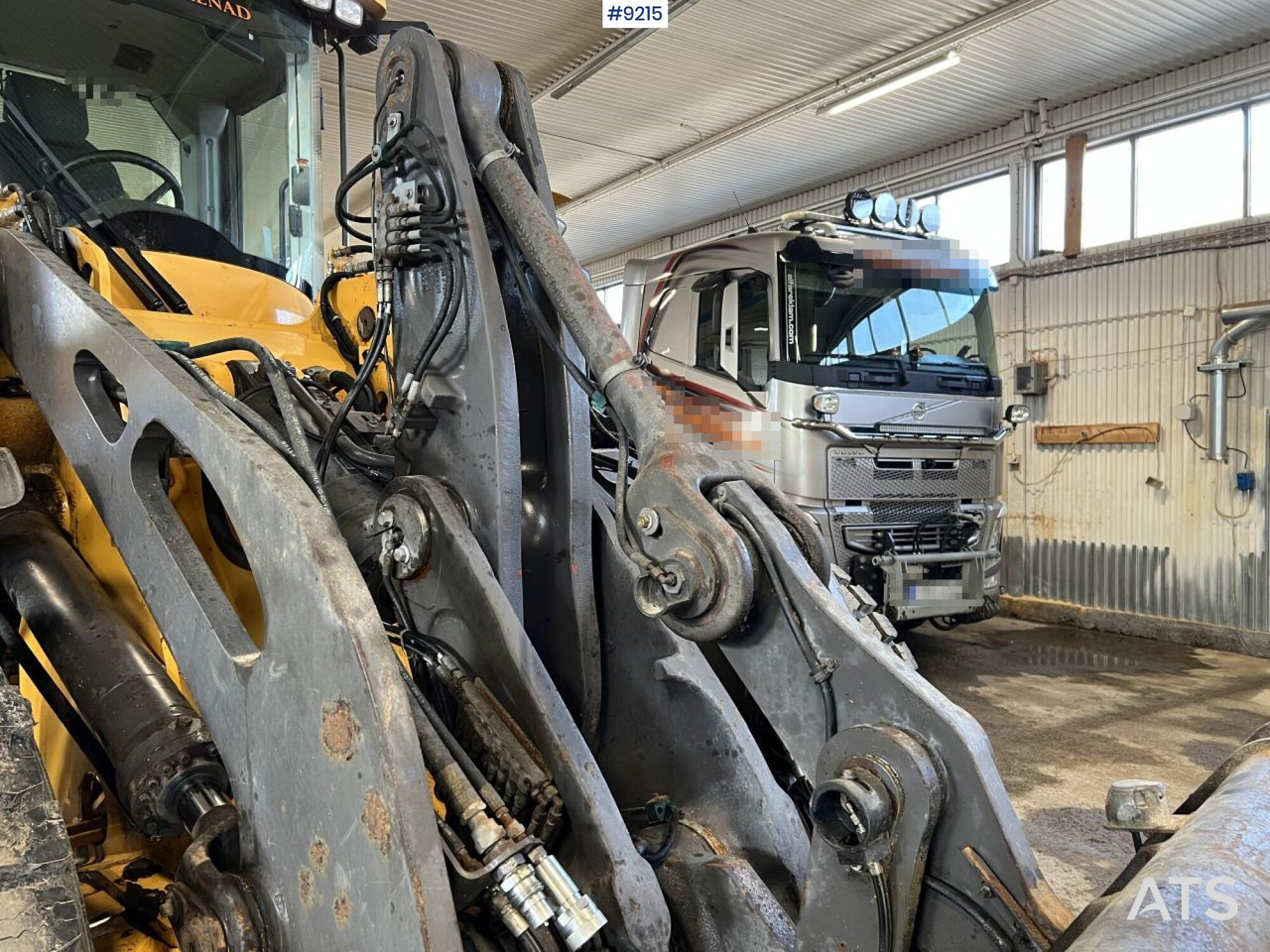 Колёсный погрузчик Volvo L 90 H Wheel loader (VIDEO): фото 20
