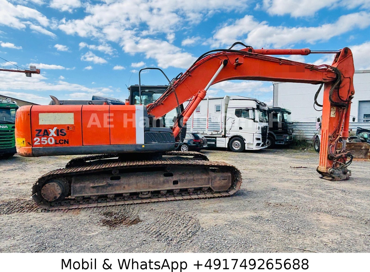 Hitachi ZX250LCN-3 *16.800 STD/Monoausleger/OilQuick - Гусеничный экскаватор: фото 3 Hitachi ZX250LCN-3 *16.800 STD/Monoausleger/OilQuick - Гусеничный экскаватор: фото 3