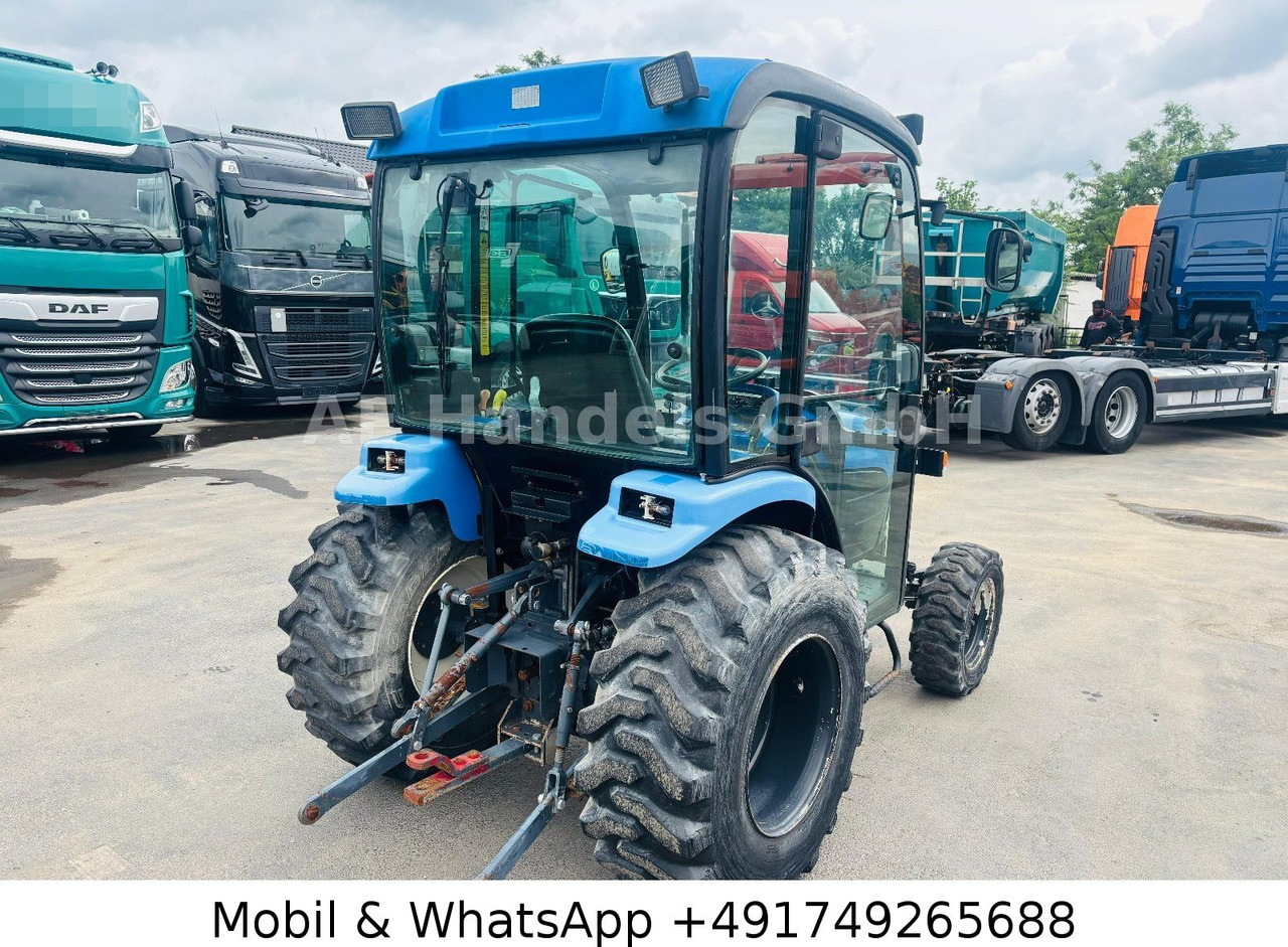 New Holland TC22D Compact Tractor *1500Std./StraßenZulassung - Трактор: фото 5 New Holland TC22D Compact Tractor *1500Std./StraßenZulassung - Трактор: фото 5