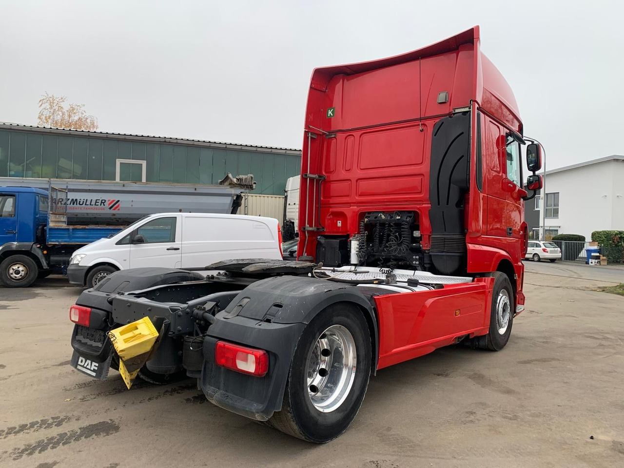 DAF XF 480 SSC BL *Retarder/2-Kreis-Hydr./Standklima - Тягач: фото 4 DAF XF 480 SSC BL *Retarder/2-Kreis-Hydr./Standklima - Тягач: фото 4