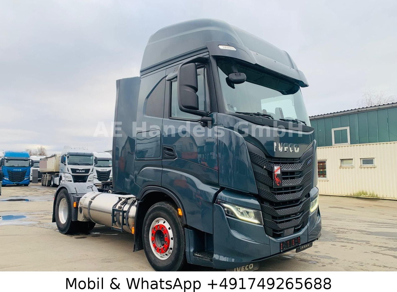 Iveco S-Way 460 AS LL LNG *Retarder/ACC/Leder/Alcoa/TV - Тягач: фото 1 Iveco S-Way 460 AS LL LNG *Retarder/ACC/Leder/Alcoa/TV - Тягач: фото 1