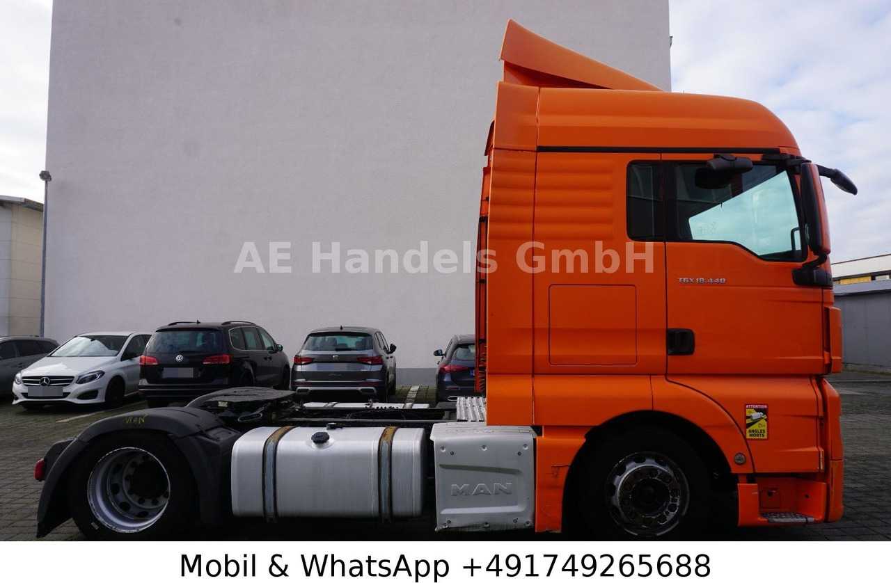 MAN TGX 18.440 XLX LL Low *Manual/Retarder/2xTank - Тягач: фото 2 MAN TGX 18.440 XLX LL Low *Manual/Retarder/2xTank - Тягач: фото 2