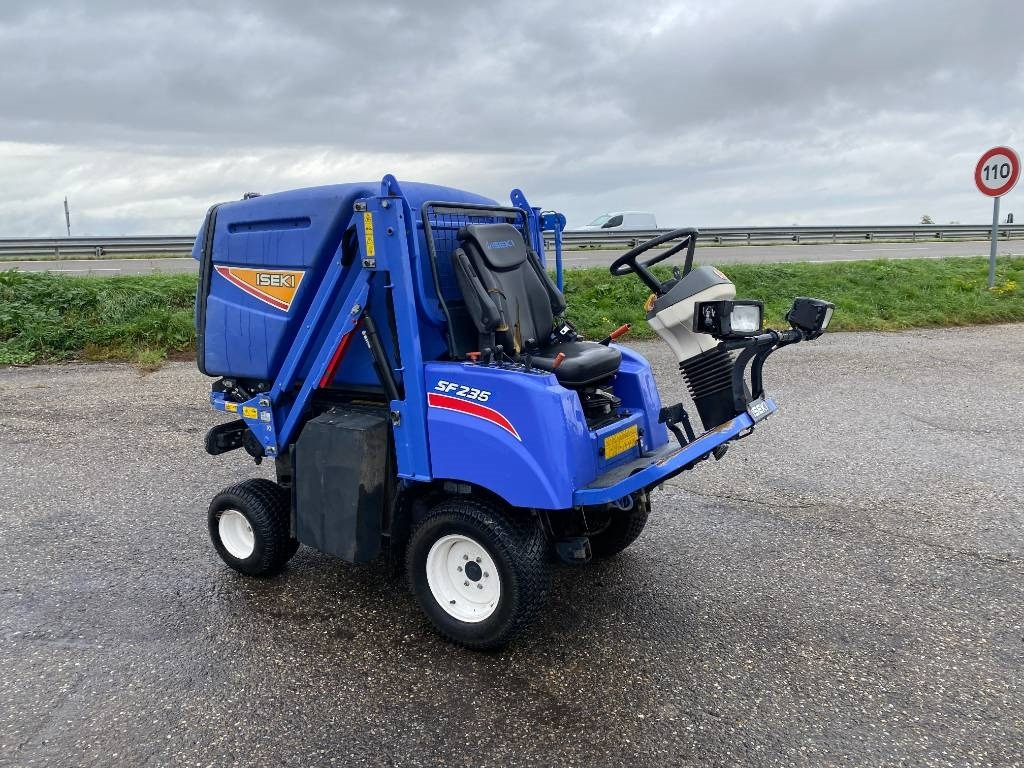 Iseki SF 235F 1er Main endommagée - Газонокосилка: фото 5 Iseki SF 235F 1er Main endommagée - Газонокосилка: фото 5