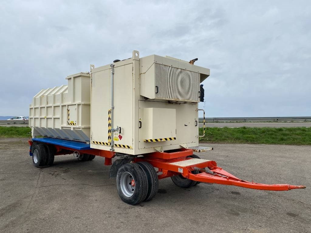 UNIVAC ASPIRATEUR MOBILE UNIVAC SC90DAV9AR-C - Коммунальная/ Специальная техника: фото 3 UNIVAC ASPIRATEUR MOBILE UNIVAC SC90DAV9AR-C - Коммунальная/ Специальная техника: фото 3