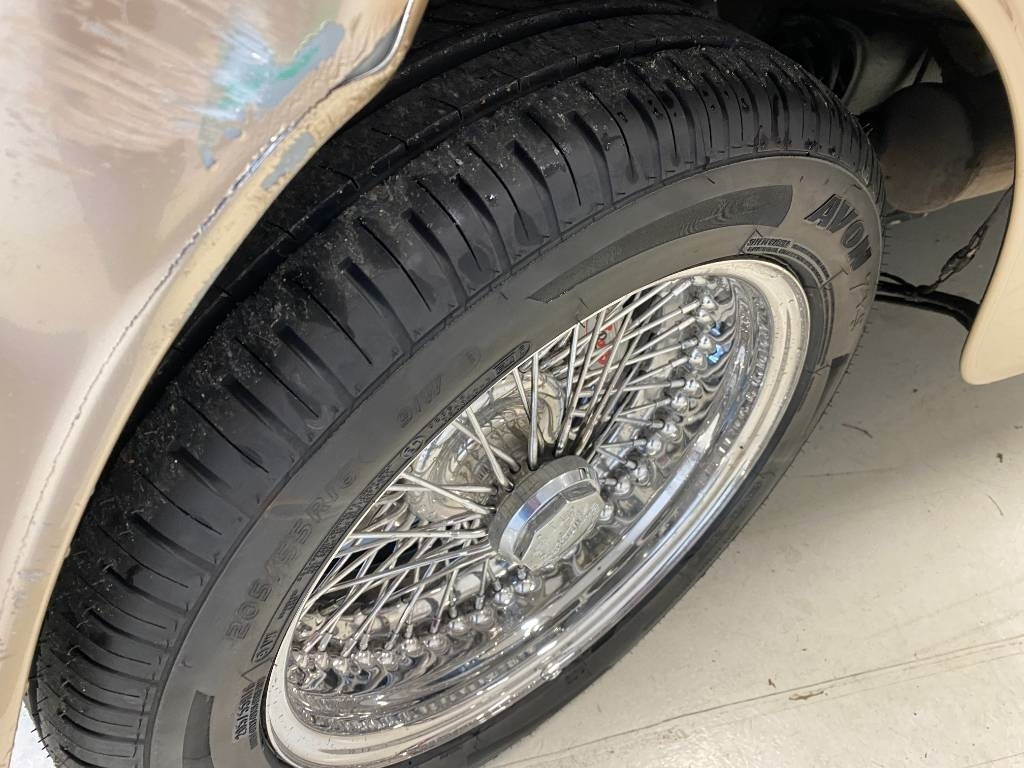 Легковой автомобиль Morgan Roadster 3.7i/Ford V6 Boite manuelle endommagé: фото 23 Легковой автомобиль Morgan Roadster 3.7i/Ford V6 Boite manuelle endommagé: фото 23