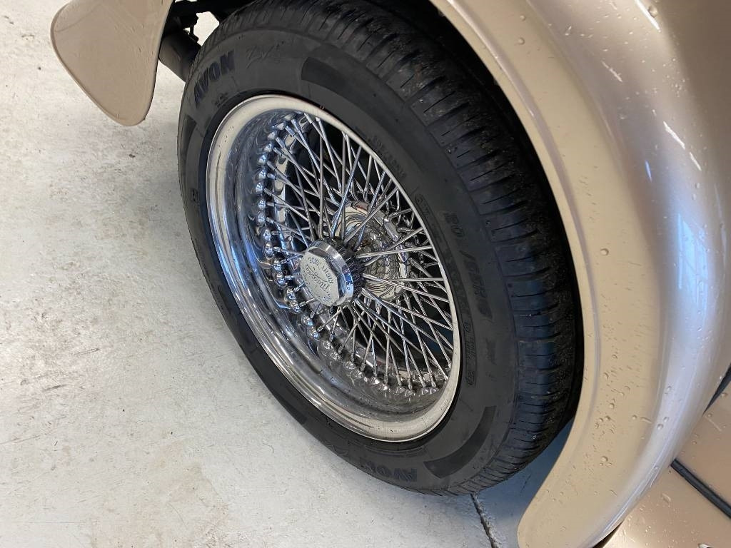 Легковой автомобиль Morgan Roadster 3.7i/Ford V6 Boite manuelle endommagé: фото 42 Легковой автомобиль Morgan Roadster 3.7i/Ford V6 Boite manuelle endommagé: фото 42