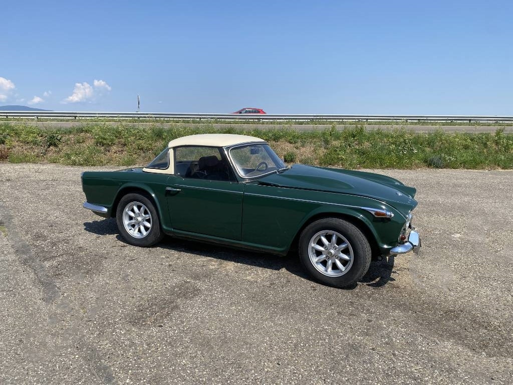 Triumph TR4-A + Hard Top / OldTimer endommagé - Легковой автомобиль: фото 3 Triumph TR4-A + Hard Top / OldTimer endommagé - Легковой автомобиль: фото 3