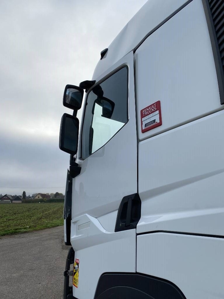 Тягач Renault T 480/Retarder Carte grise Française endommagé: фото 12 Тягач Renault T 480/Retarder Carte grise Française endommagé: фото 12