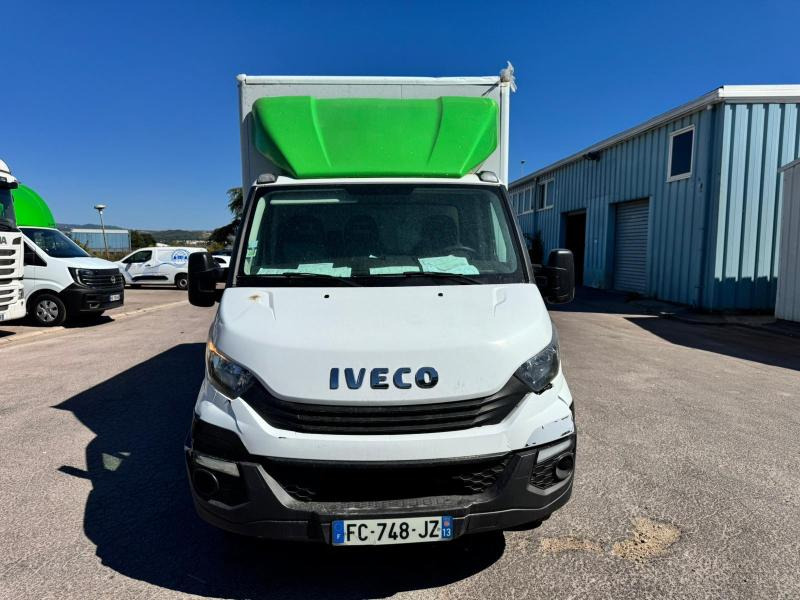 Iveco 35C14 CAISSE HAYON - Фургон с закрытым кузовом: фото 2 Iveco 35C14 CAISSE HAYON - Фургон с закрытым кузовом: фото 2
