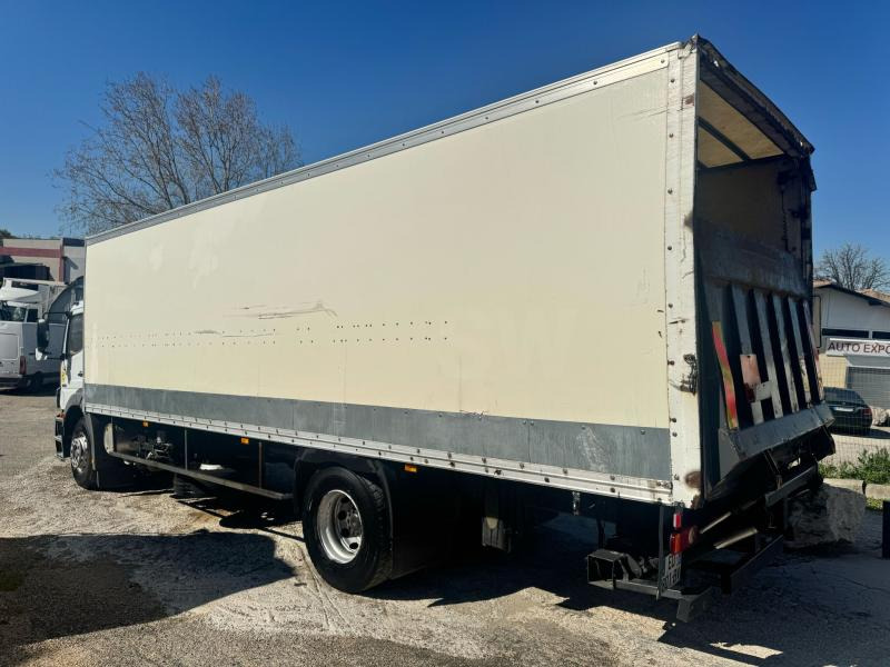 Mercedes Axor 1828 - Грузовик с закрытым кузовом: фото 4 Mercedes Axor 1828 - Грузовик с закрытым кузовом: фото 4