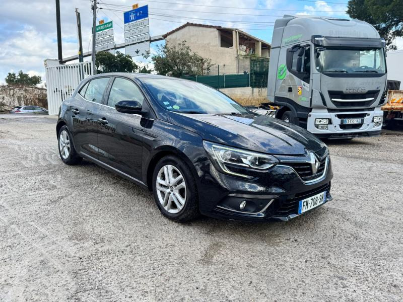 Renault Megane - Легковой автомобиль: фото 1 Renault Megane - Легковой автомобиль: фото 1