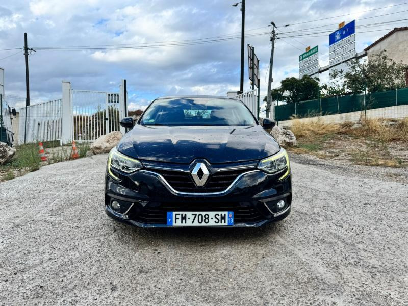Renault Megane - Легковой автомобиль: фото 2 Renault Megane - Легковой автомобиль: фото 2