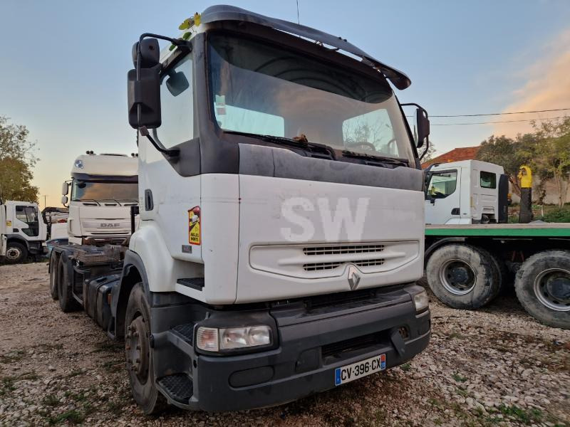 Renault Premium 420 DCI - Крюковой мультилифт: фото 2 Renault Premium 420 DCI - Крюковой мультилифт: фото 2