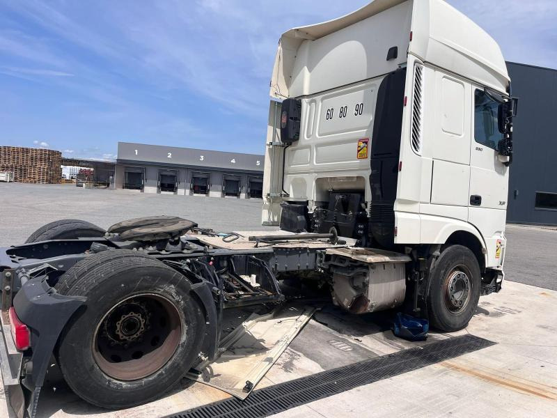 DAF XF 530 - Тягач: фото 4 DAF XF 530 - Тягач: фото 4