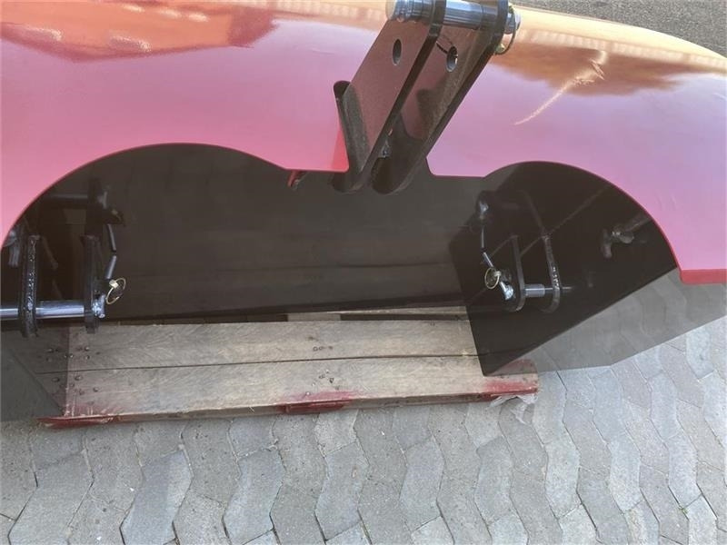 Case IH Frontvægtklods 1500 kg - Противовес: фото 3 Case IH Frontvægtklods 1500 kg - Противовес: фото 3