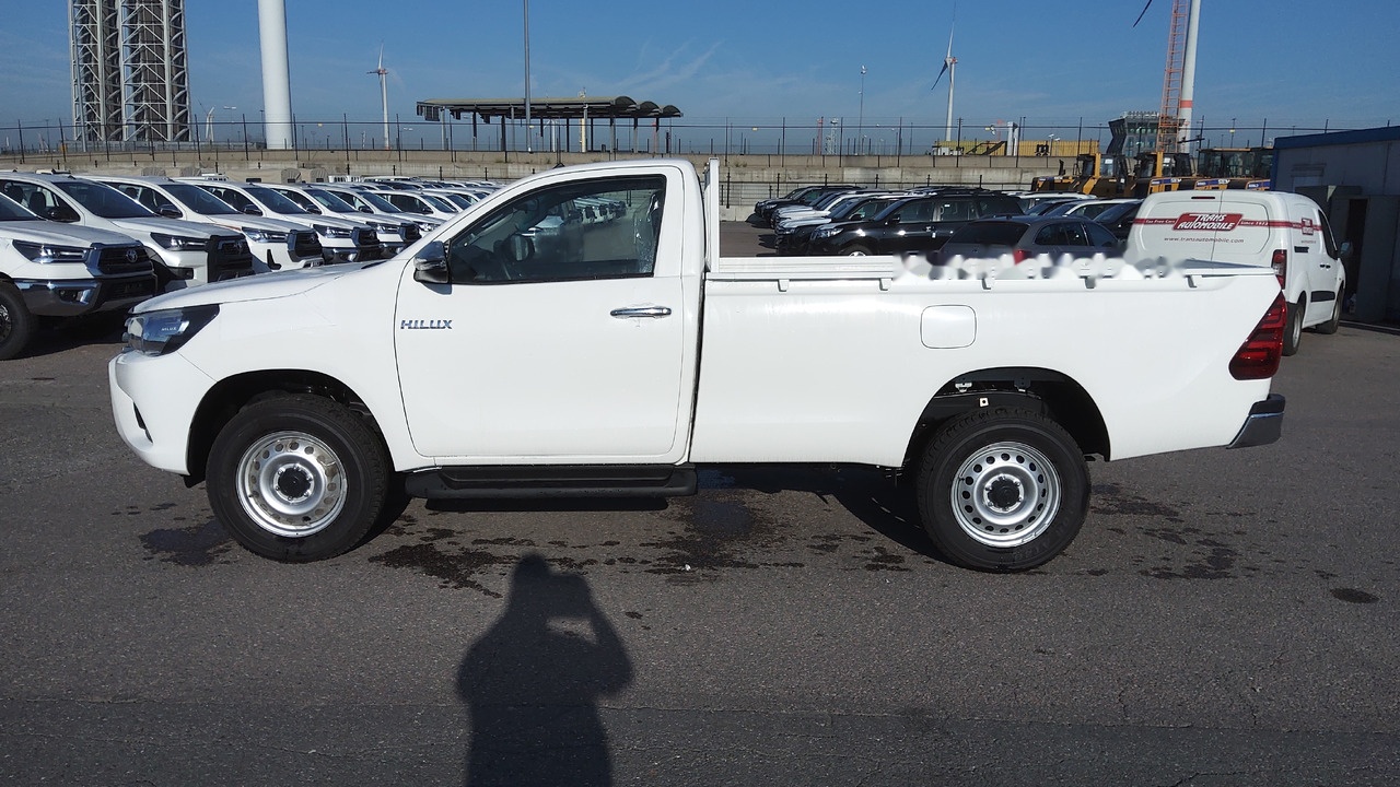 Пикап Toyota Hilux / Revo Pick-up single Cab pack security 2.4L Turbo Diesel Manual: фото 6