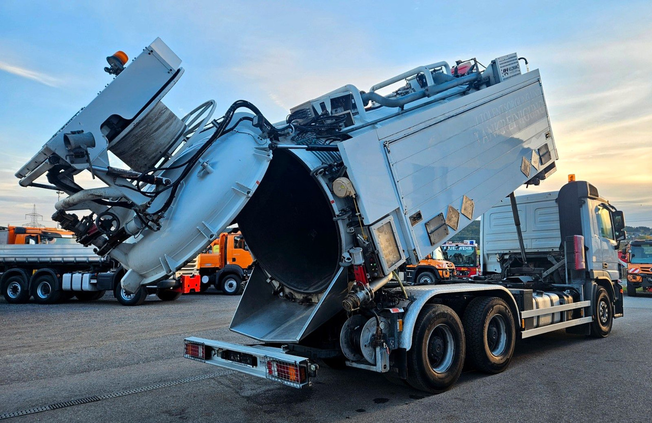 Mercedes-Benz ACTROS 2641 HOLZMANN Tankreiniger Saug-Druck ADR - Ассенизатор: фото 4 Mercedes-Benz ACTROS 2641 HOLZMANN Tankreiniger Saug-Druck ADR - Ассенизатор: фото 4