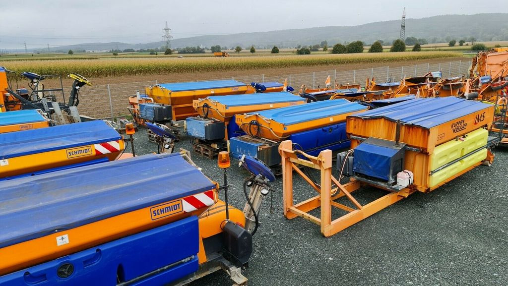 Schmidt STRATOS Streuer Winterdienst KÜPPER WEISSER Schmidt STRATOS Streuer Winterdienst KÜPPER WEISSER - Самосвал: фото 3 Schmidt STRATOS Streuer Winterdienst KÜPPER WEISSER Schmidt STRATOS Streuer Winterdienst KÜPPER WEISSER - Самосвал: фото 3