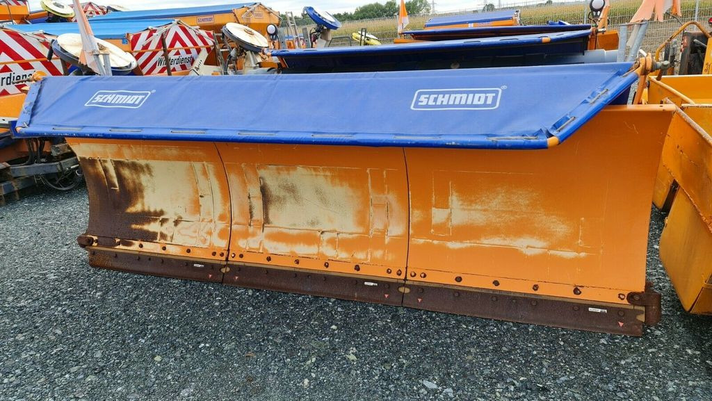 Schmidt STRATOS Streuer Winterdienst KÜPPER WEISSER Schmidt STRATOS Streuer Winterdienst KÜPPER WEISSER - Самосвал: фото 4 Schmidt STRATOS Streuer Winterdienst KÜPPER WEISSER Schmidt STRATOS Streuer Winterdienst KÜPPER WEISSER - Самосвал: фото 4