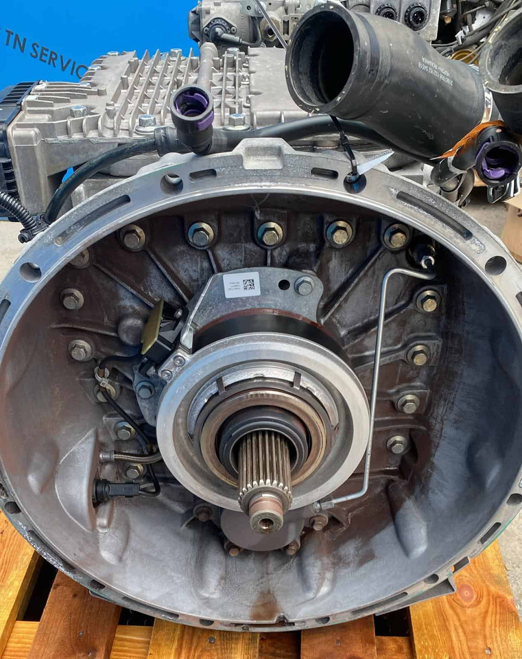 Cambio Volvo 500 D13K-6 - Коробка передач: фото 3 Cambio Volvo 500 D13K-6 - Коробка передач: фото 3