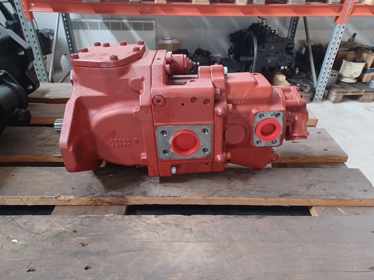 Kawasaki Heavy Industries K7SP36/K7V28-11VR-922A/25 - Гидравлический насос для Гусеничных экскаваторов: фото 1 Kawasaki Heavy Industries K7SP36/K7V28-11VR-922A/25 - Гидравлический насос для Гусеничных экскаваторов: фото 1