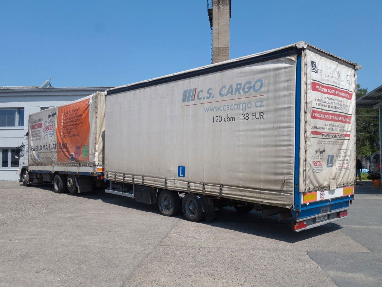 Volvo FM 380 6x2 + Panav Anhänger - Тентованный грузовик: фото 4 Volvo FM 380 6x2 + Panav Anhänger - Тентованный грузовик: фото 4