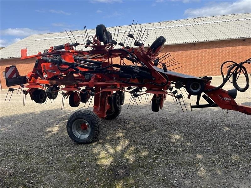 Kuhn GF13012 - Сеноворошилка: фото 4 Kuhn GF13012 - Сеноворошилка: фото 4