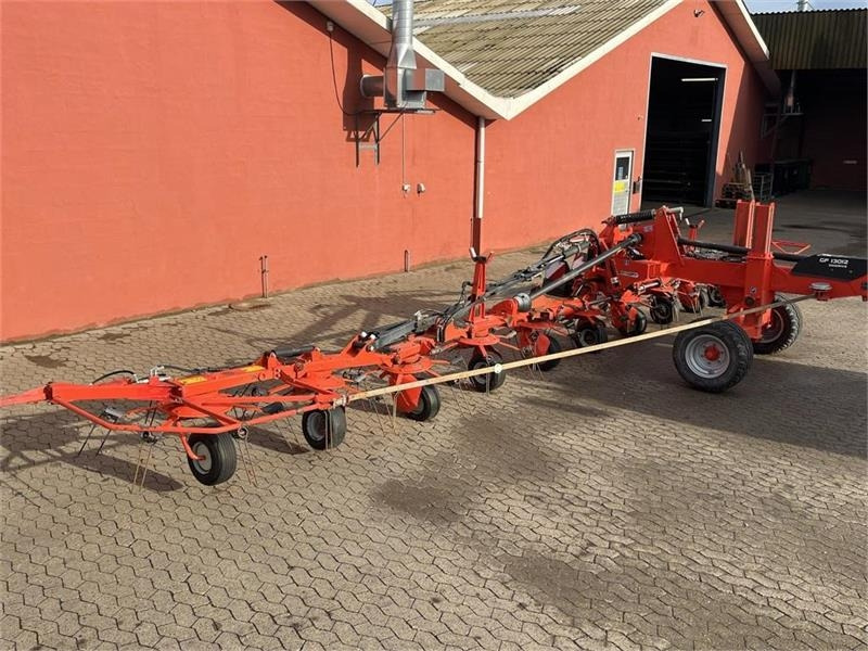 Kuhn GF13012 - Сеноворошилка: фото 2 Kuhn GF13012 - Сеноворошилка: фото 2