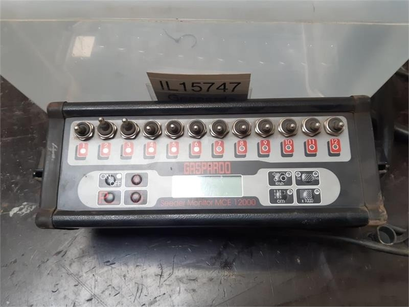 Сеялка Maschio Gaspardo Manta XL 12 rk med PA1 fronttank: фото 12 Сеялка Maschio Gaspardo Manta XL 12 rk med PA1 fronttank: фото 12