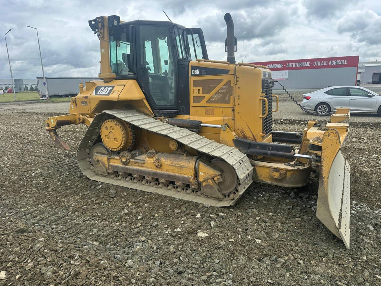 CAT D6NXL - Бульдозер: фото 2 CAT D6NXL - Бульдозер: фото 2