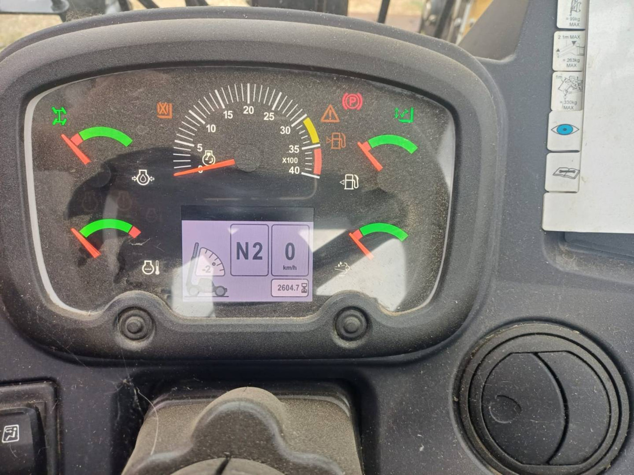 CAT TH3510D - Телескопический погрузчик: фото 5 CAT TH3510D - Телескопический погрузчик: фото 5