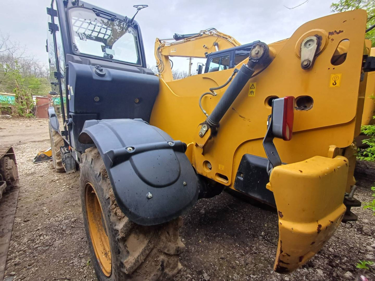 CAT TH414C - Телескопический погрузчик: фото 4 CAT TH414C - Телескопический погрузчик: фото 4