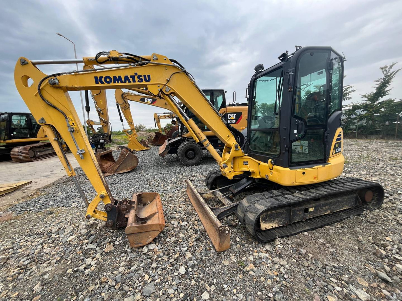 KOMATSU PC45MR - 5E0 - Мини-экскаватор: фото 1 KOMATSU PC45MR - 5E0 - Мини-экскаватор: фото 1