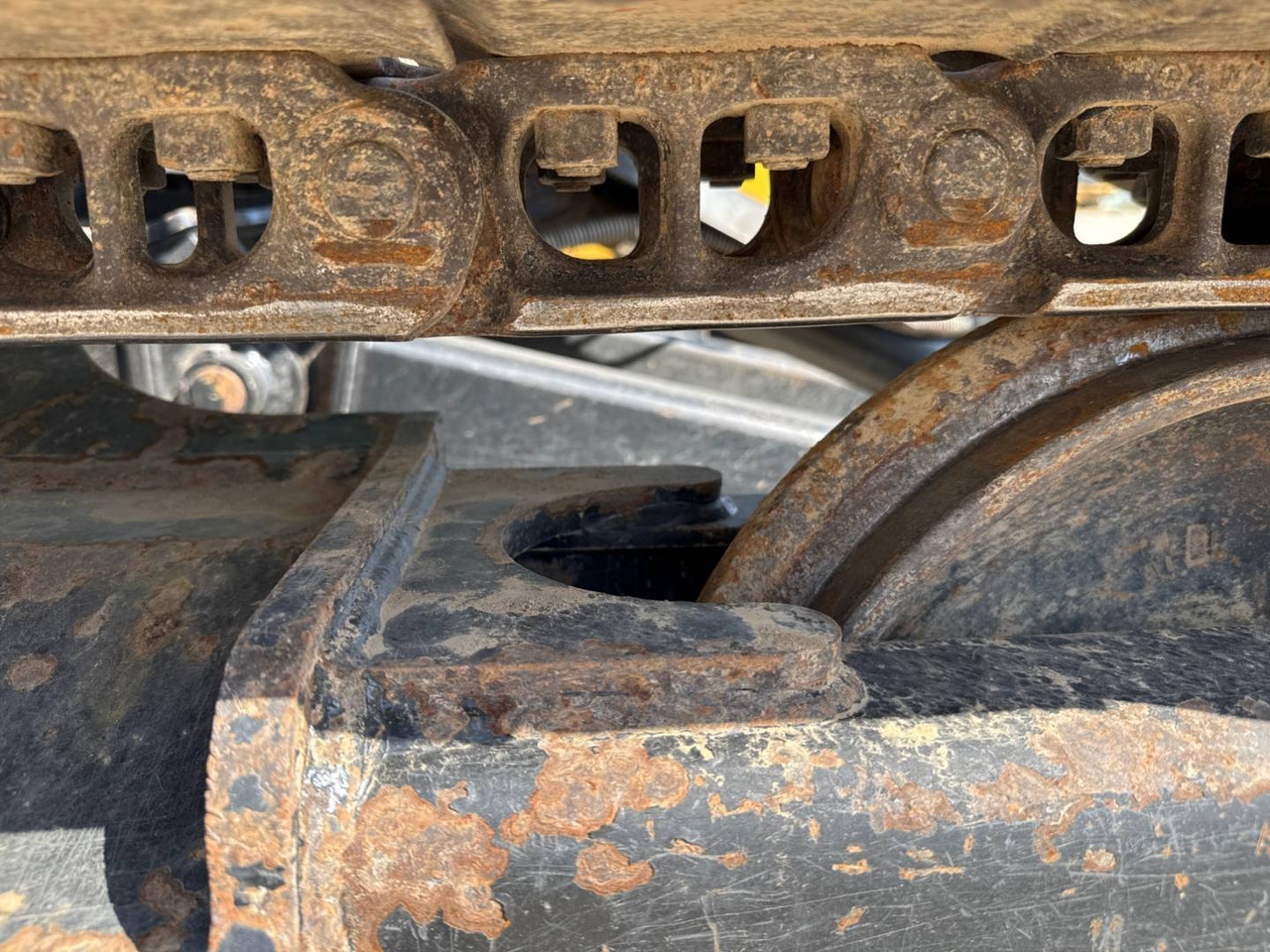 Гусеничный экскаватор CAT 308CR: фото 23