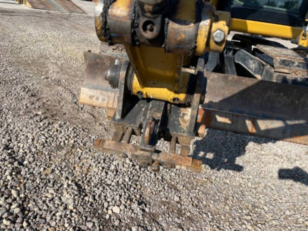 Гусеничный экскаватор CAT 308E2CR: фото 13