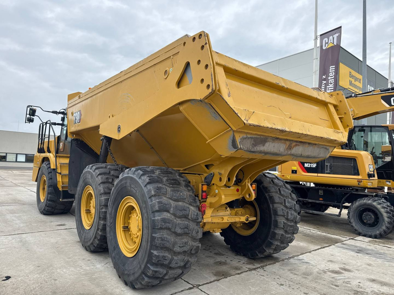 CAT 730 - Сочленённый самосвал: фото 4 CAT 730 - Сочленённый самосвал: фото 4