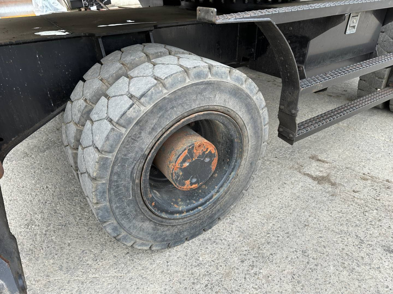 Колёсный экскаватор CAT MH3022: фото 27