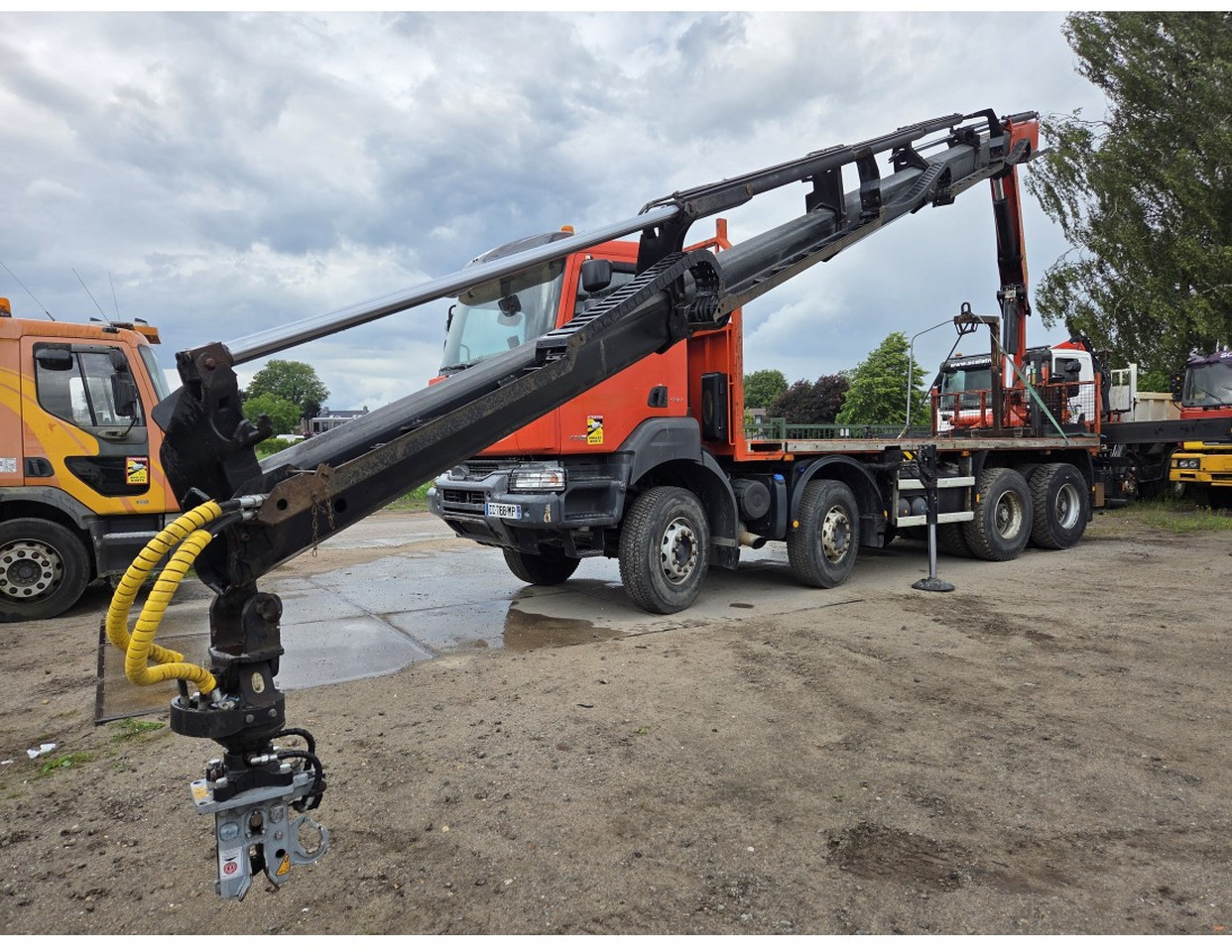 Renault Kerax 430 8X4 Flatbed Crane Palfinger PK26002EH 26 ton 5 Extensions *Retarder - Грузовик бортовой/ Платформа, Автоманипулятор: фото 5 Renault Kerax 430 8X4 Flatbed Crane Palfinger PK26002EH 26 ton 5 Extensions *Retarder - Грузовик бортовой/ Платформа, Автоманипулятор: фото 5