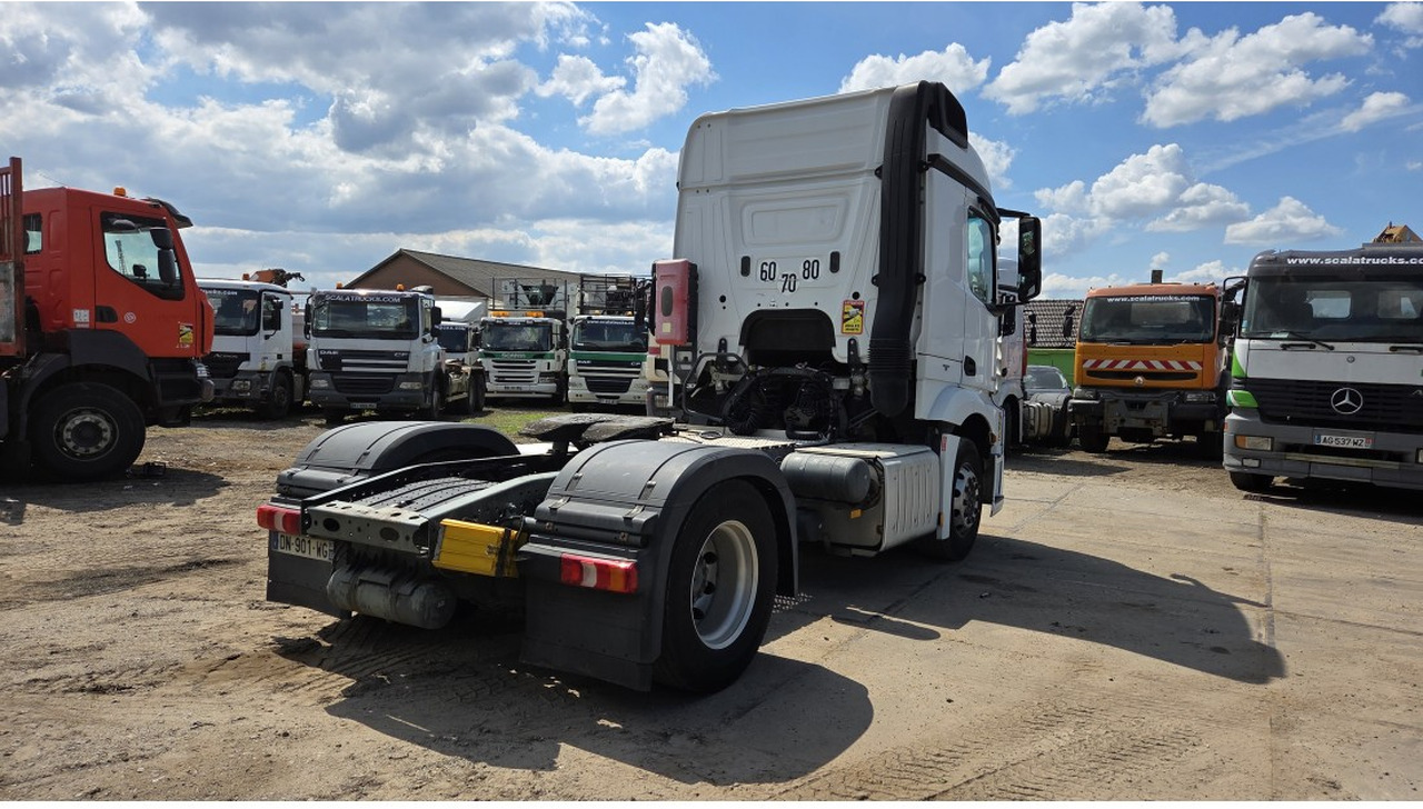 Mercedes Actros 1843 4X2 StreamSpace Retarder Parking Air conditioning PTO - Тягач: фото 2 Mercedes Actros 1843 4X2 StreamSpace Retarder Parking Air conditioning PTO - Тягач: фото 2
