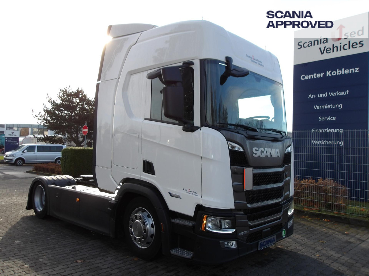 SCANIA R 460 EB - MEGA - HIGHLINE - 2x TANKs - ACC - Тягач: фото 1 SCANIA R 460 EB - MEGA - HIGHLINE - 2x TANKs - ACC - Тягач: фото 1