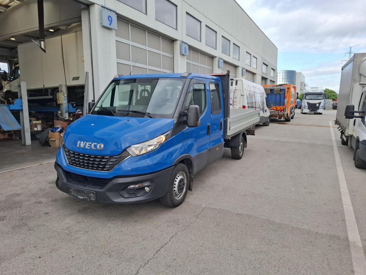 IVECO Daily 35S16A8 - Цельнометаллический фургон, Грузопассажирский фургон: фото 1 IVECO Daily 35S16A8 - Цельнометаллический фургон, Грузопассажирский фургон: фото 1