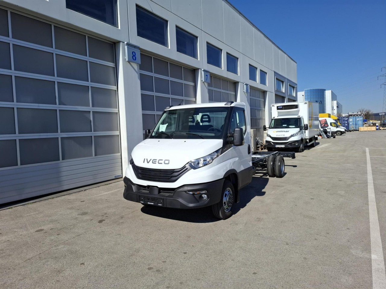 IVECO Daily 50C18H/P - Грузовик-шасси: фото 1 IVECO Daily 50C18H/P - Грузовик-шасси: фото 1