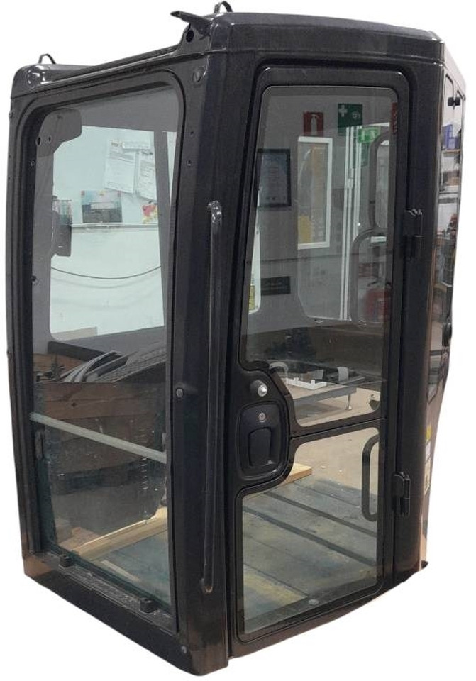 Hytt Cat 3-serie, 465-4037 - Кабина для Строительной техники: фото 1 Hytt Cat 3-serie, 465-4037 - Кабина для Строительной техники: фото 1