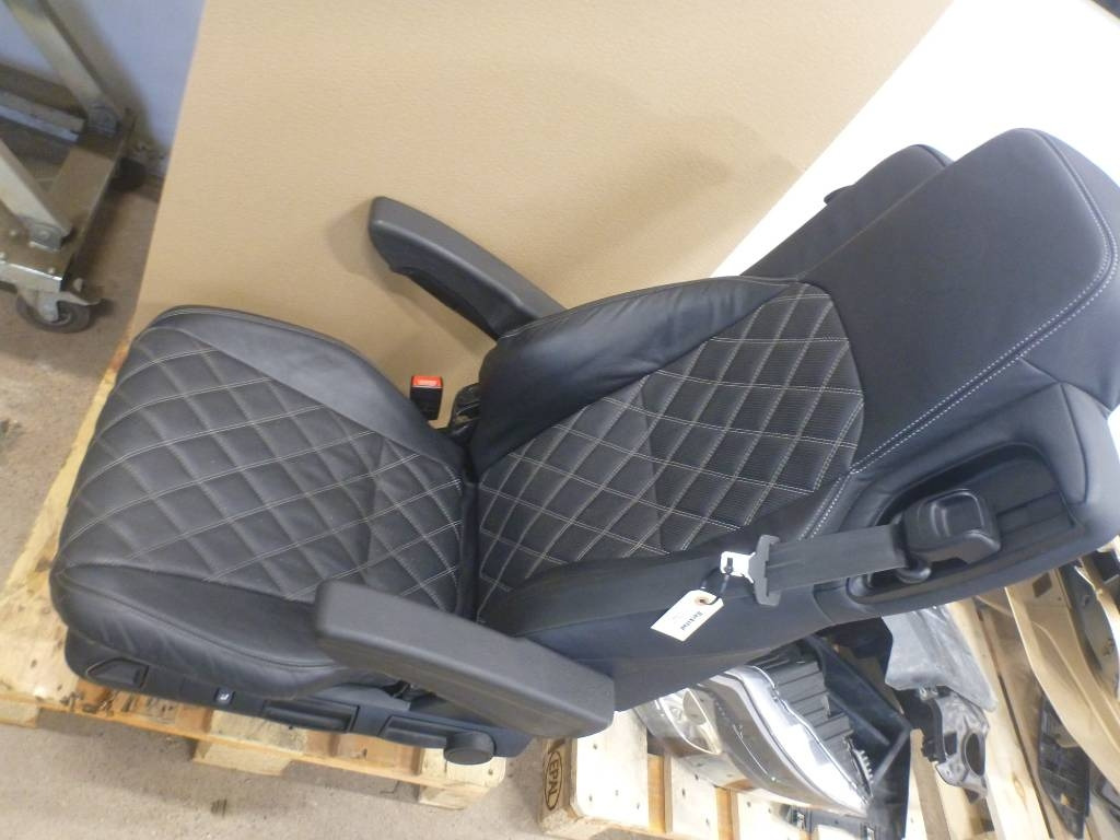 Mercedes-Benz Actros - Кабина для Грузовиков: фото 1 Mercedes-Benz Actros - Кабина для Грузовиков: фото 1