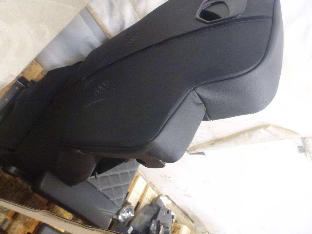 Mercedes-Benz Actros - Кабина для Грузовиков: фото 4 Mercedes-Benz Actros - Кабина для Грузовиков: фото 4