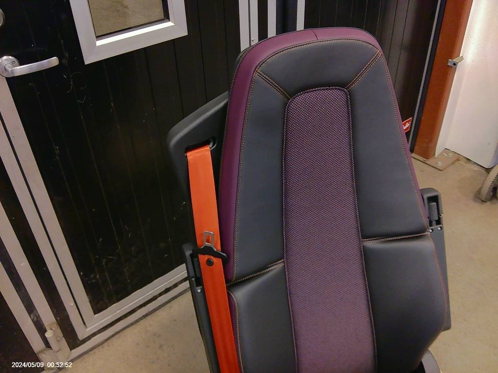 Новый Кабина для Грузовиков Volvo FM förarstol, 23766422: фото 6